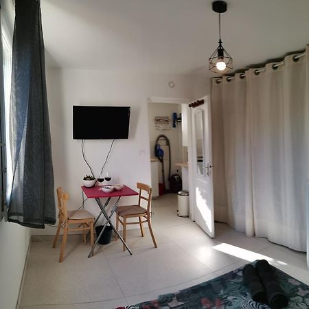 Studio Dans La Villa Les Cigales Lézignan-Corbières المظهر الخارجي الصورة